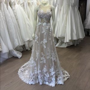 SAMPLE SALE! Dany Mizrachi Couture Bridal Gown